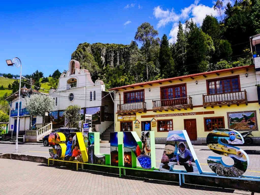 fachada Salinas